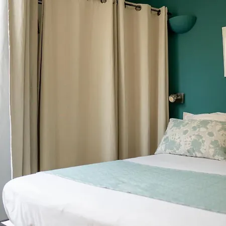 Plazza Hotell Nîmes