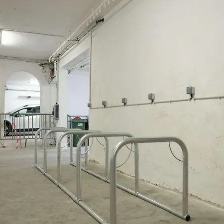 Plazza Nîmes