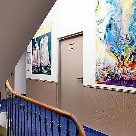 Hotel Plazza 3*